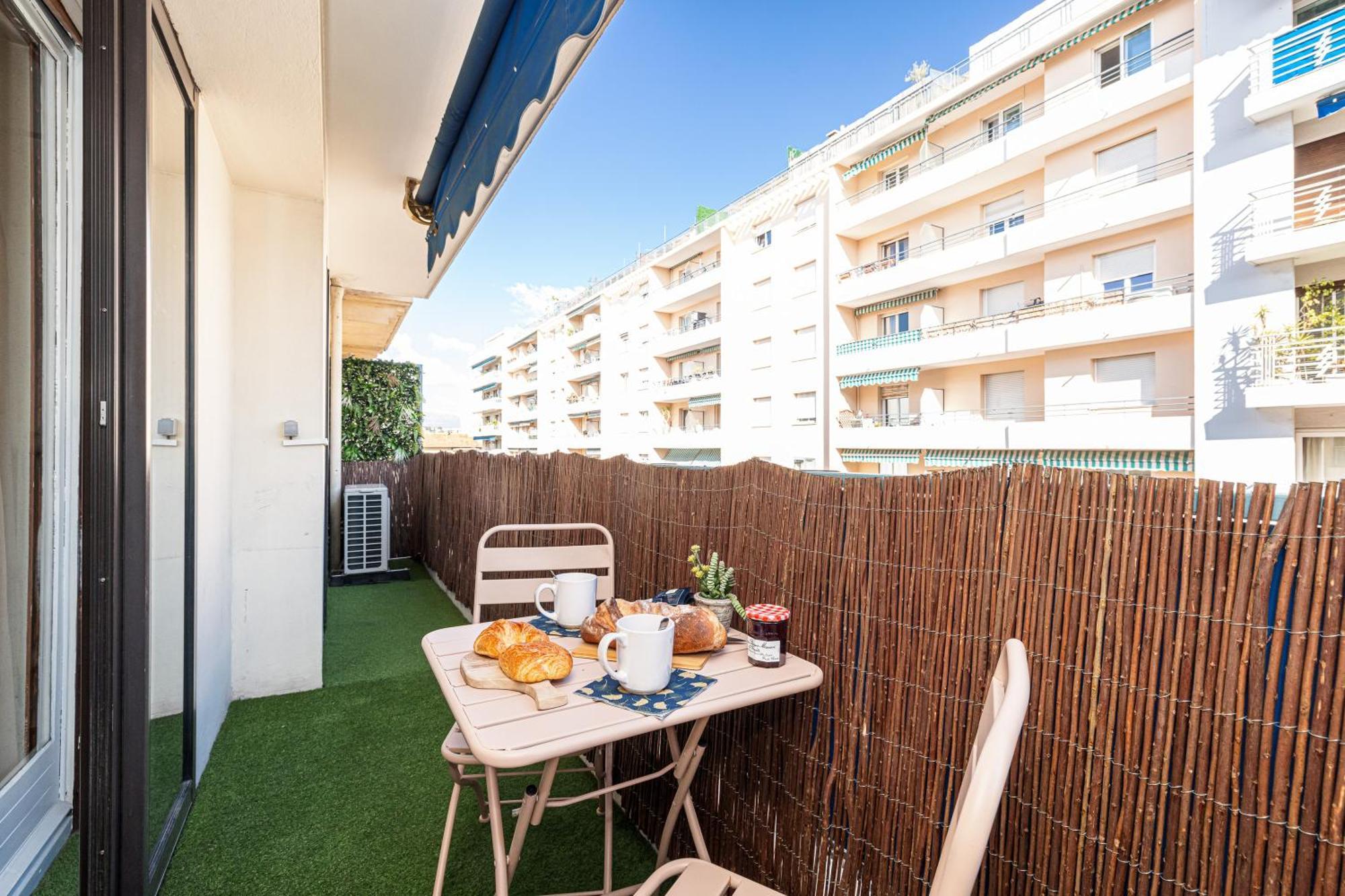 Le Marly - Happy * Antibes